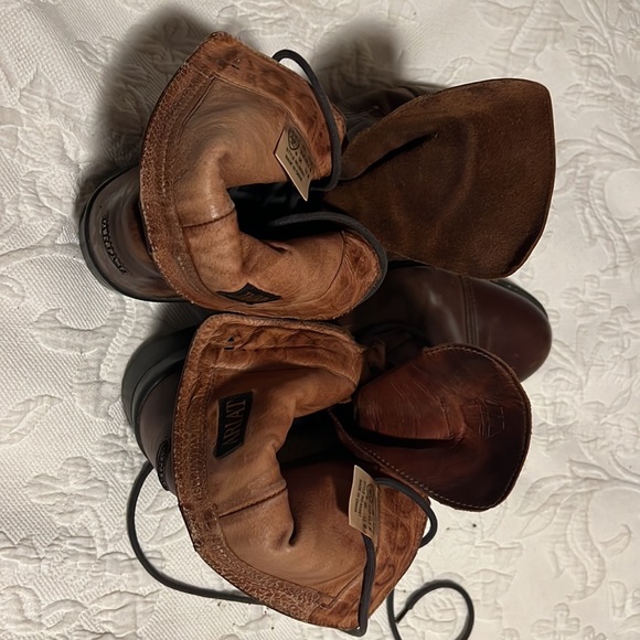 Ariat size 11 Ropers/boots - Picture 4 of 6